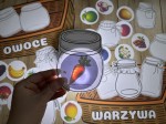 Owoce i Warzywa - Zabawa z latarką Słoiki  