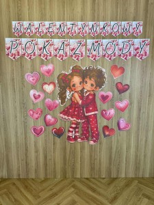 Walentynkowy Pokaz Mody - Dekoracje + Napis  