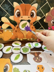 Dzień Dinozaura - Nakarm Dinozaura