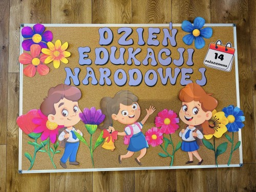 Dzień Edukacji Narodowej- Gazetka/ Dekoracje